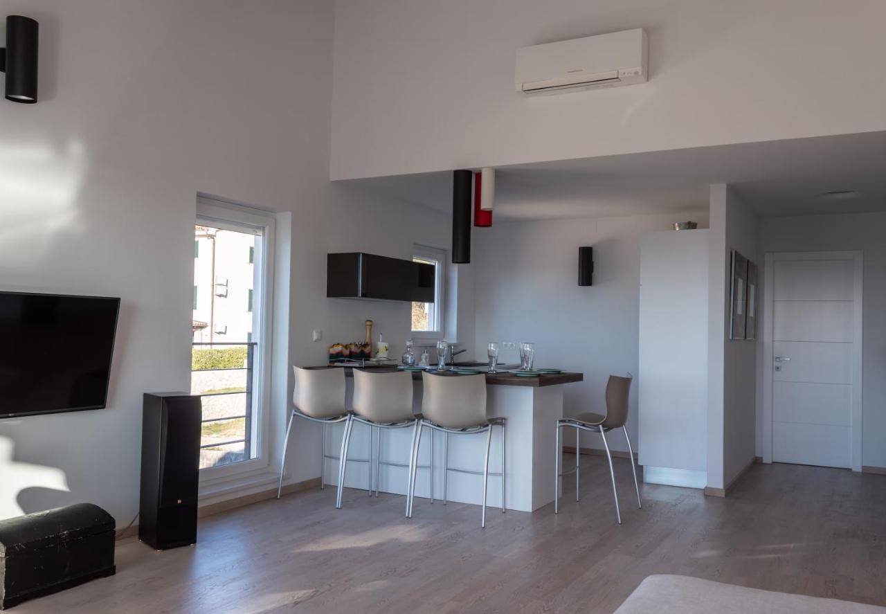 Finestra Sul Mare Apartment Пунат Екстериор снимка